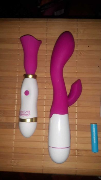 Masażer damski do stref intymnych ZESTAW