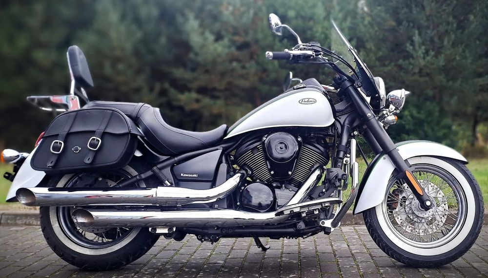 Kawasaki VN VN 900 / mały przebieg / stan b.d / Salon MFA Warszawa-Łazy