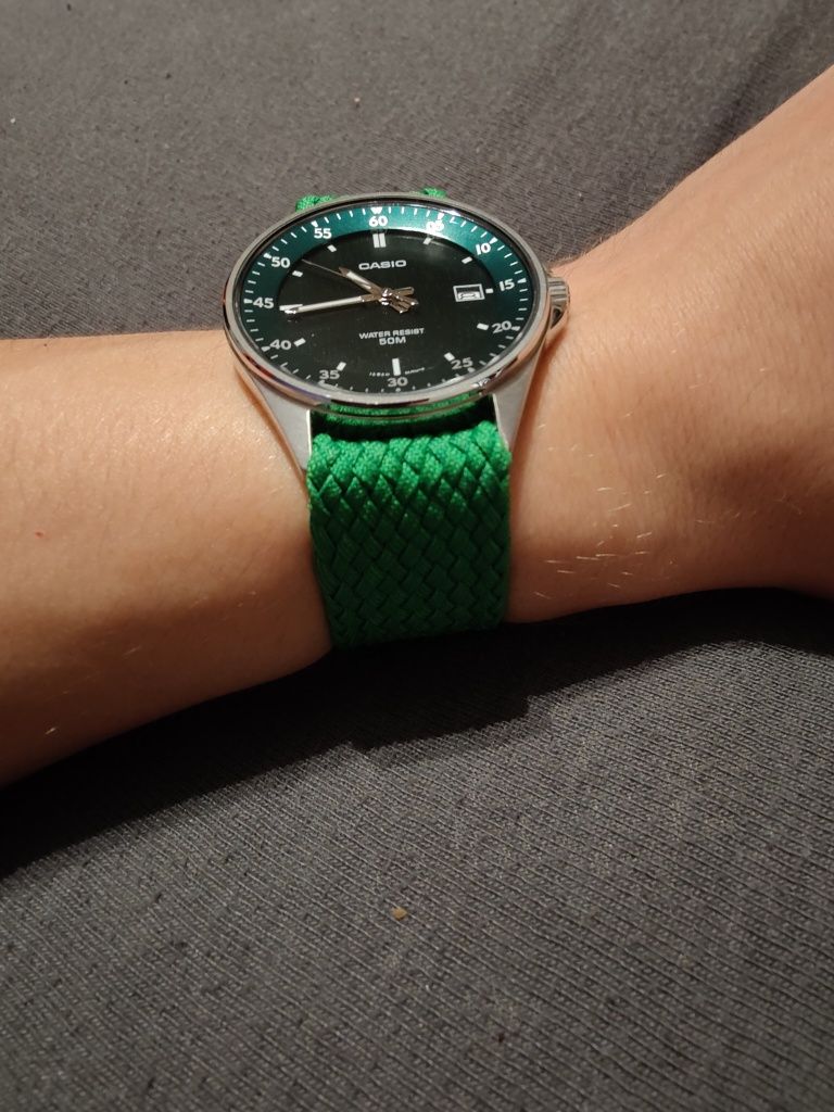 Zegarek Casio MTP zielony