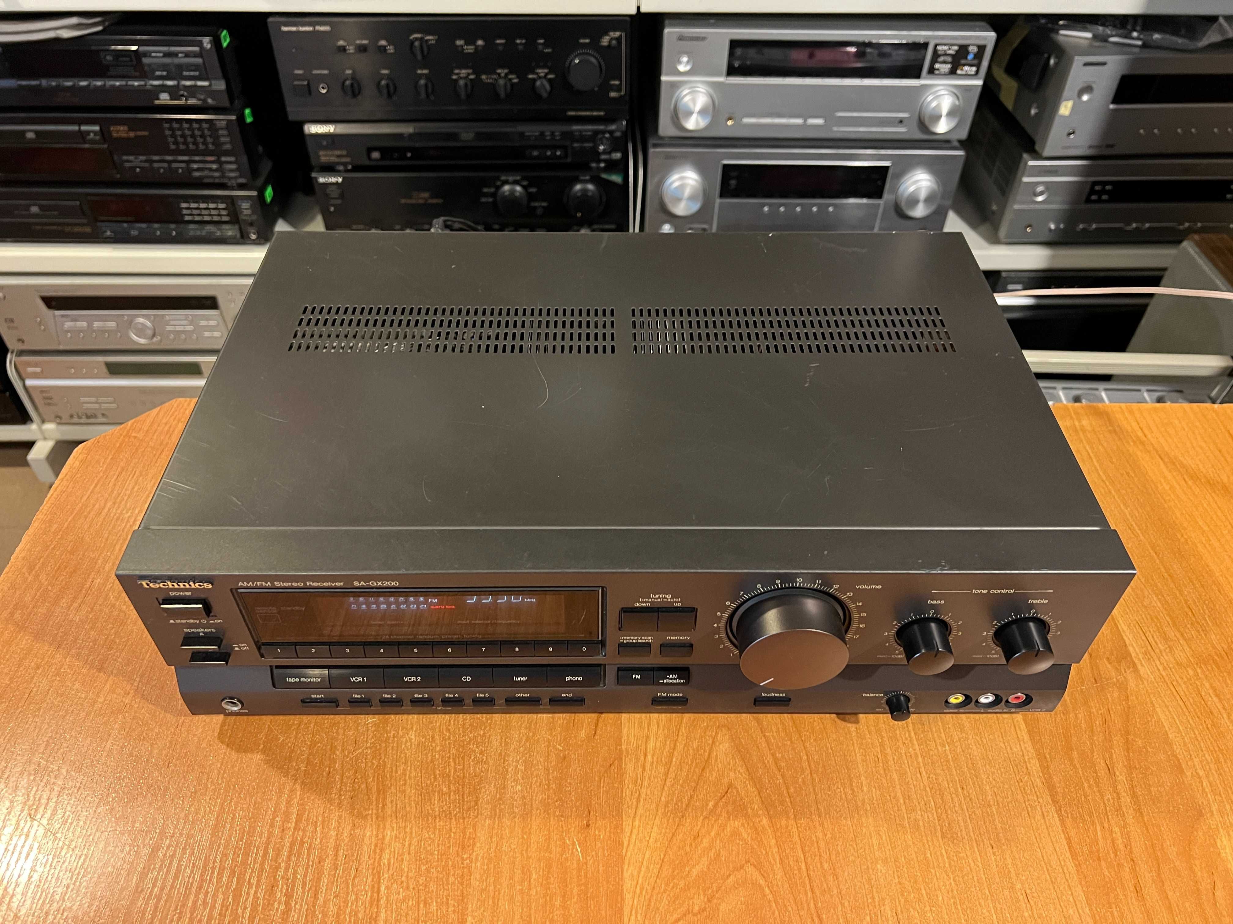Amplituner Technics SA-GX200 Audio Room