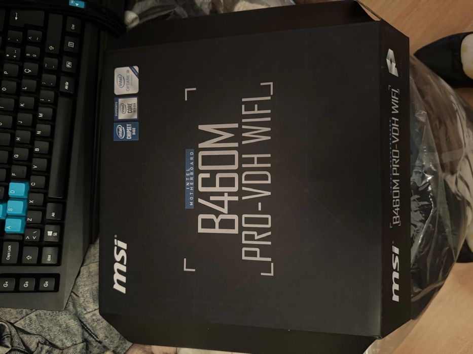 Desktop gaming para venda - visto que me vou embora do pais