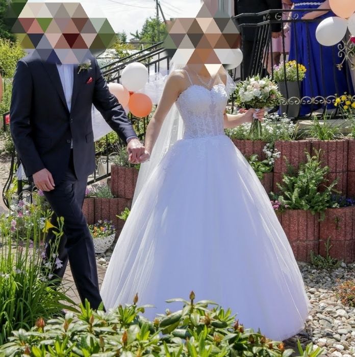 Suknia ślubna model 2021 rozmiar 36 (38) gorset wiązany