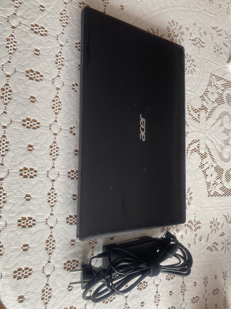 Laptop   acer Aspire 5755