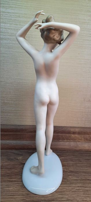 Статуэтка "Обнажённая девушка" Wallendorf Германия