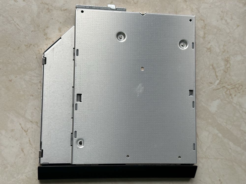 CD ROM UJ8B0 od laptopa ASUS