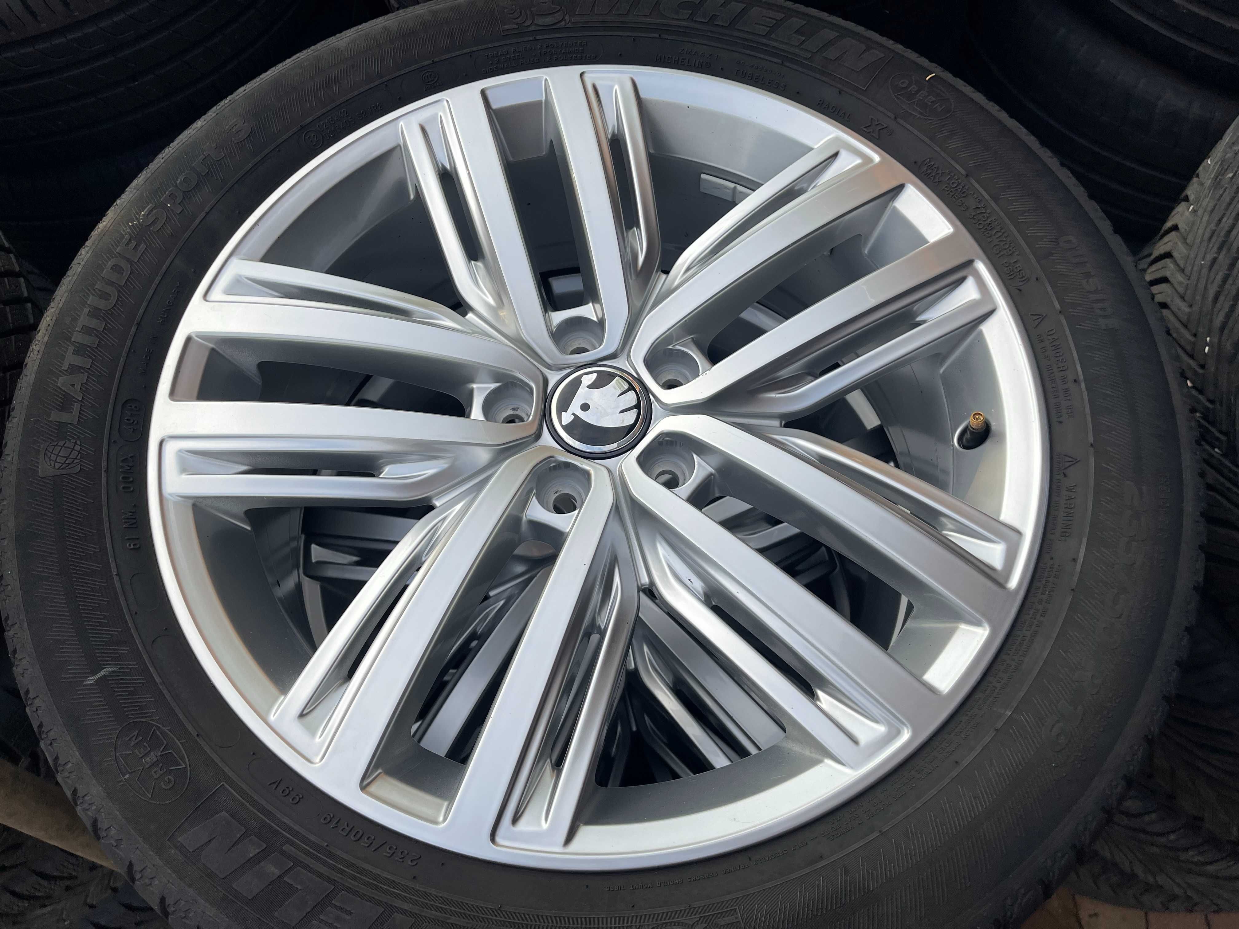3907. Alufelgi 19" Vw Tiguan II oryginalne 5x112 7Jx19 ET43 proste