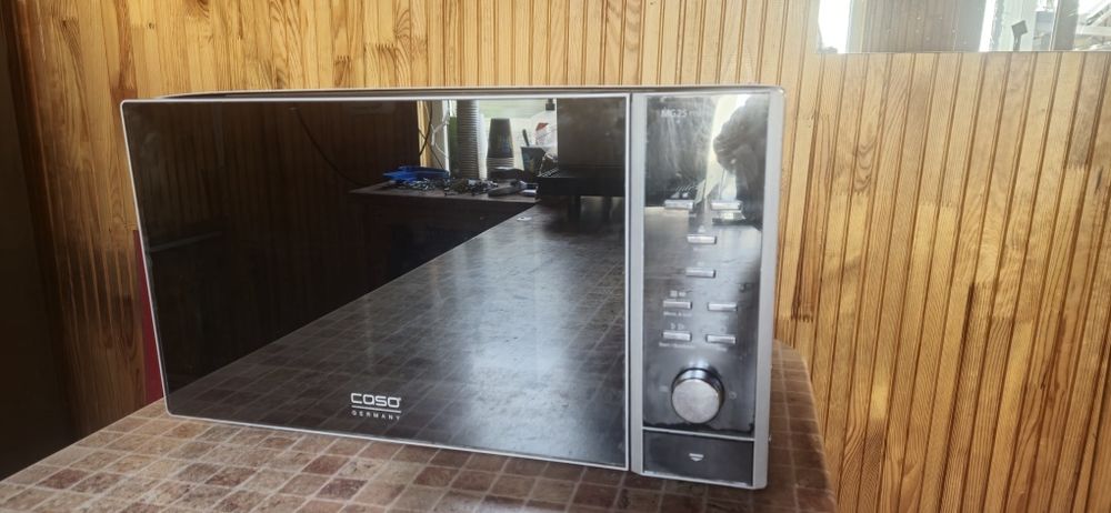 мікрохвильова піч Caso mg25