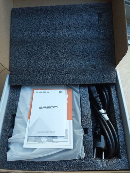 S.M.S.L. SP200 Amplificador auscultadores XLR e THX