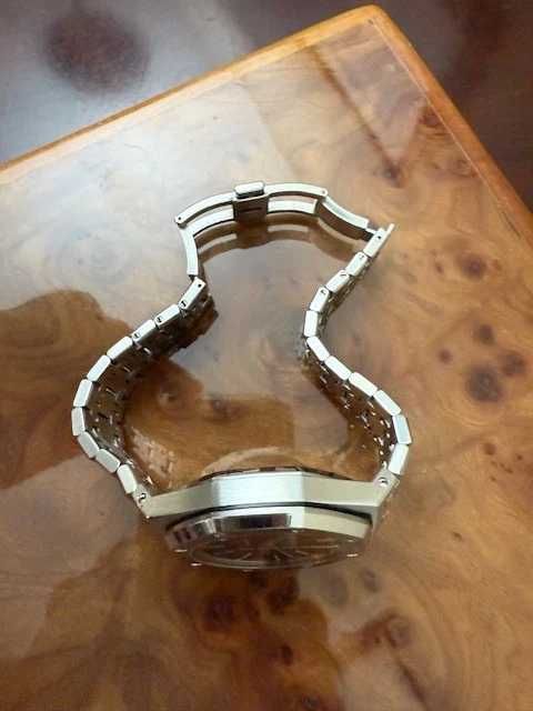 Relógio Audemars Piguet Royal Oak cinzento - 15500ST para homem