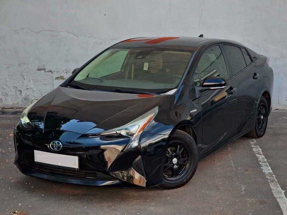 Toyota Prius Hybrid 2017рік 50