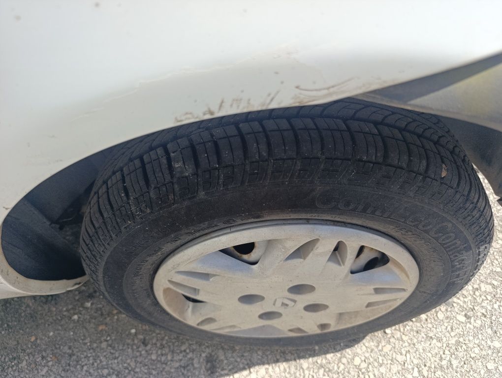 Renault Clio 1.9