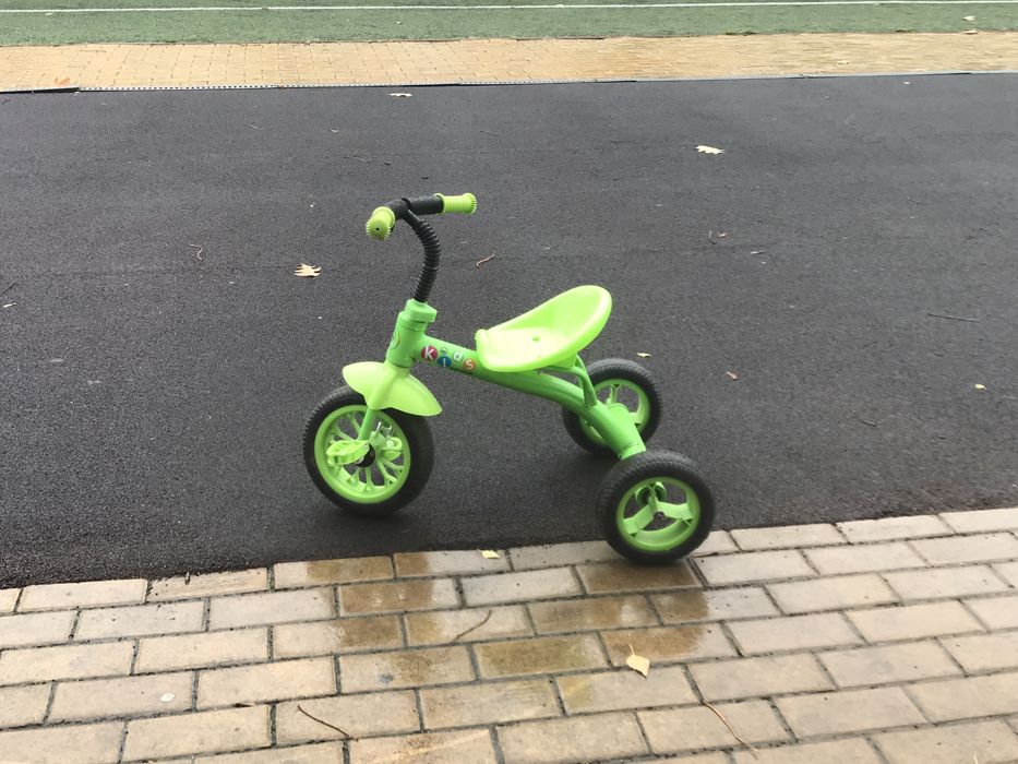 Продам дитячий велосипед