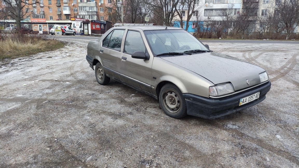 Renault 19 chamade в неплохом состоянии