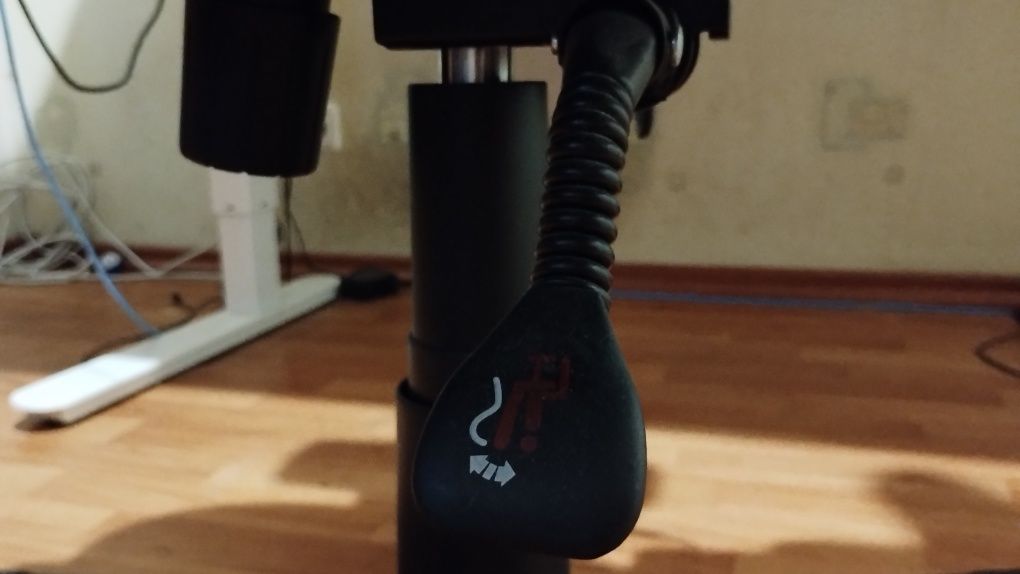 Комп'ютерне крісло TYPE Z – RAZER EDITION™ by legend