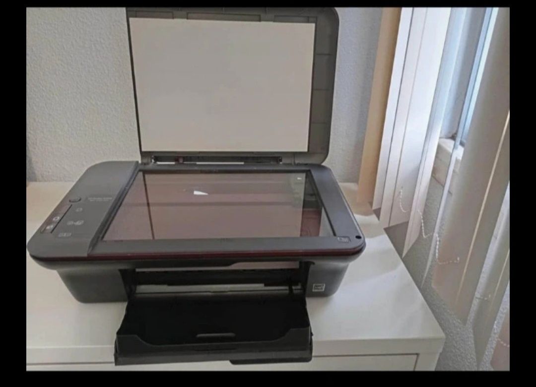 Impressora HP Deskjet 1050A