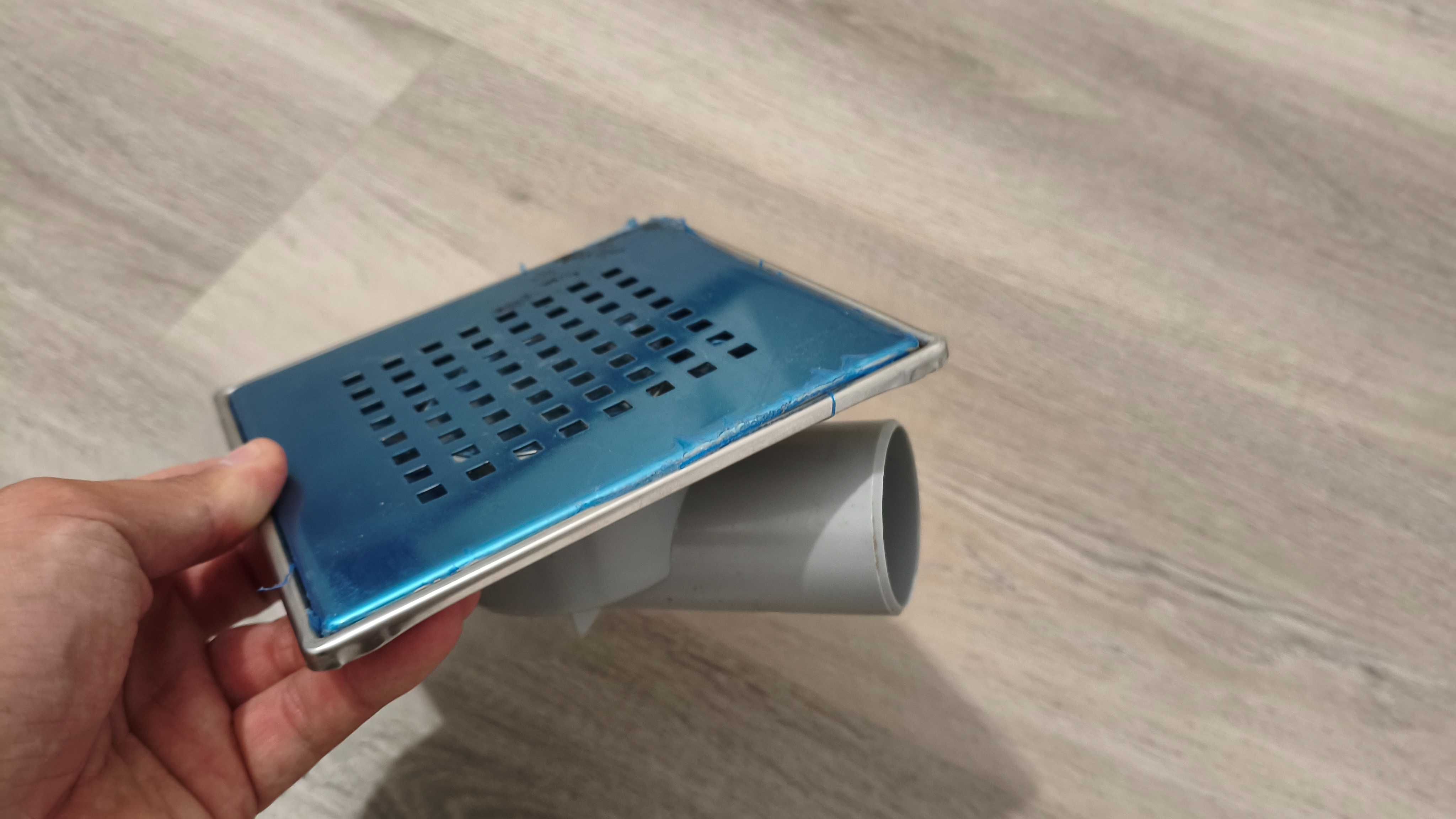 KRATKA ŚCIEKOWA Axus 15x15cm poziome odejście fi 50 mm - syfon NOWY