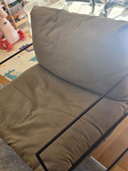 Cadeirão Área em bom estado