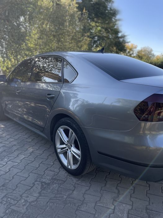 Volkswagen passat b7 ( 2014 )