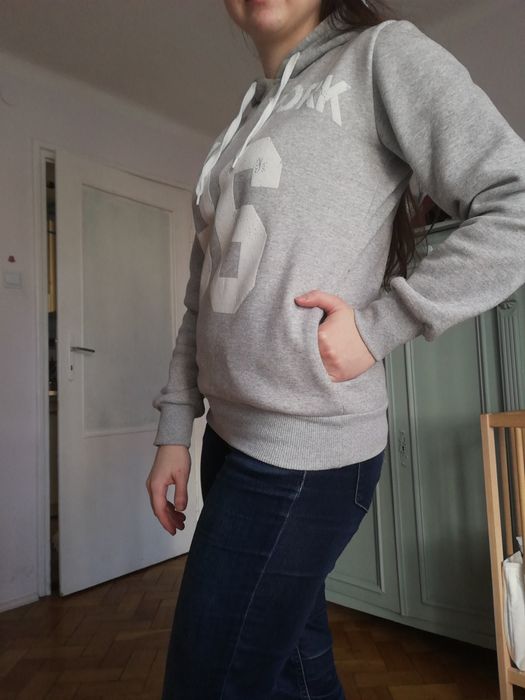 Szara bluza bardzo ciepła z kapturem