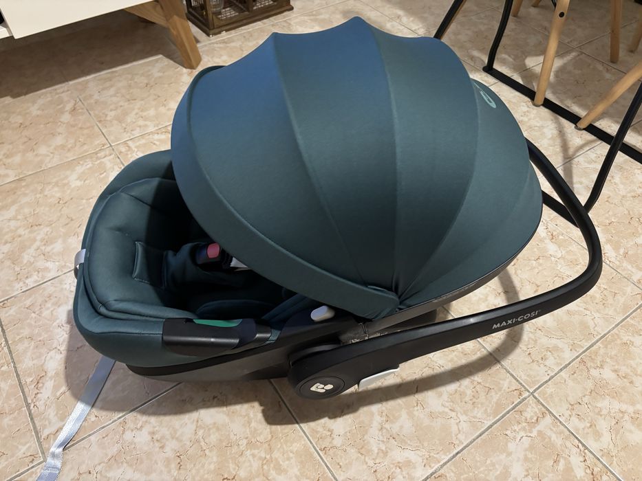 Cadeira/Ovo Maxi Cosi Peeble 360 pro