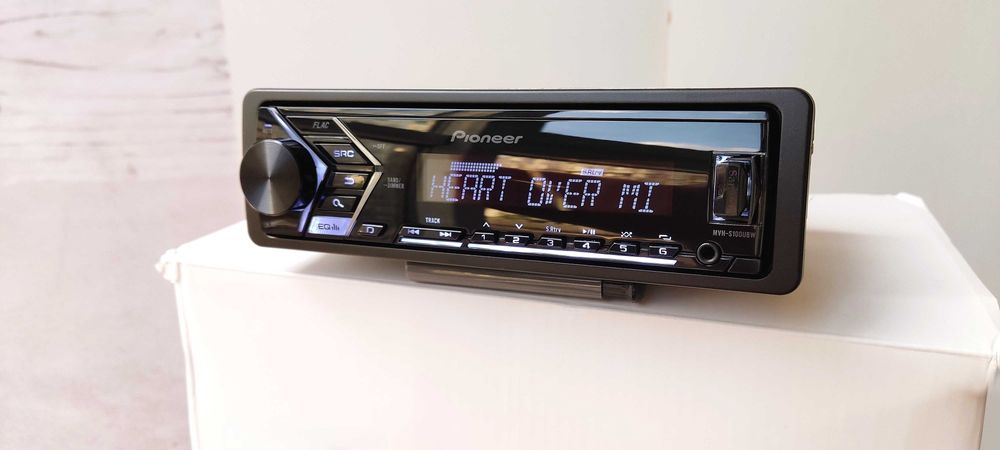 Pioneer MVH-S100UBW