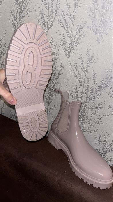 Kalosze damskie bez ocieplenia, jak nowe r. 37