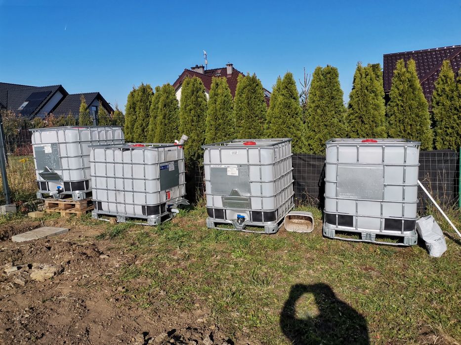 Zbiornik mauzer 1000 litrów na wodę czyste jak nowe