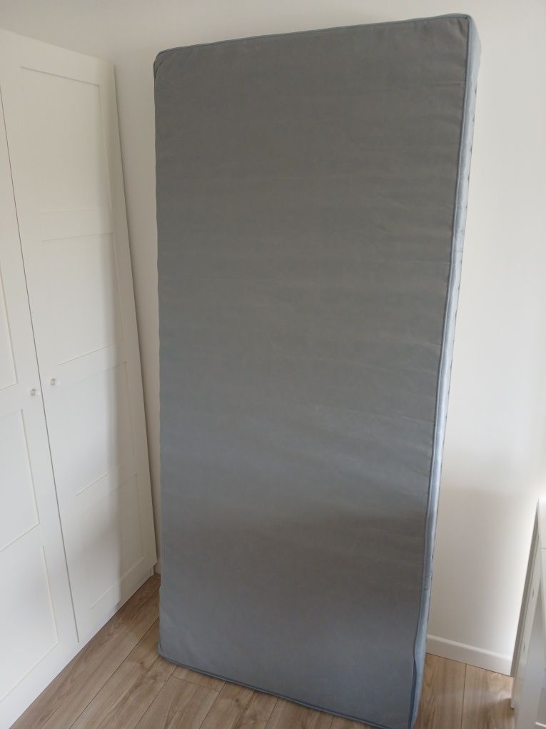 Materac sprężynowy Ikea Vestmarka 90x200cm srednio twardy Nowy