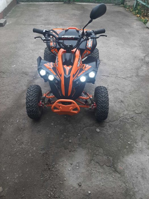 Квадроцикл дитячий електричний