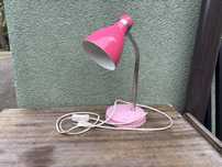 Lampka nocna rozowa