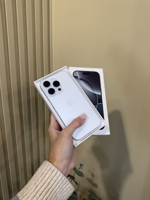 Used IPHONE 16 Pro 256 White Titanium + Box Neverlock Дорошенка,28
