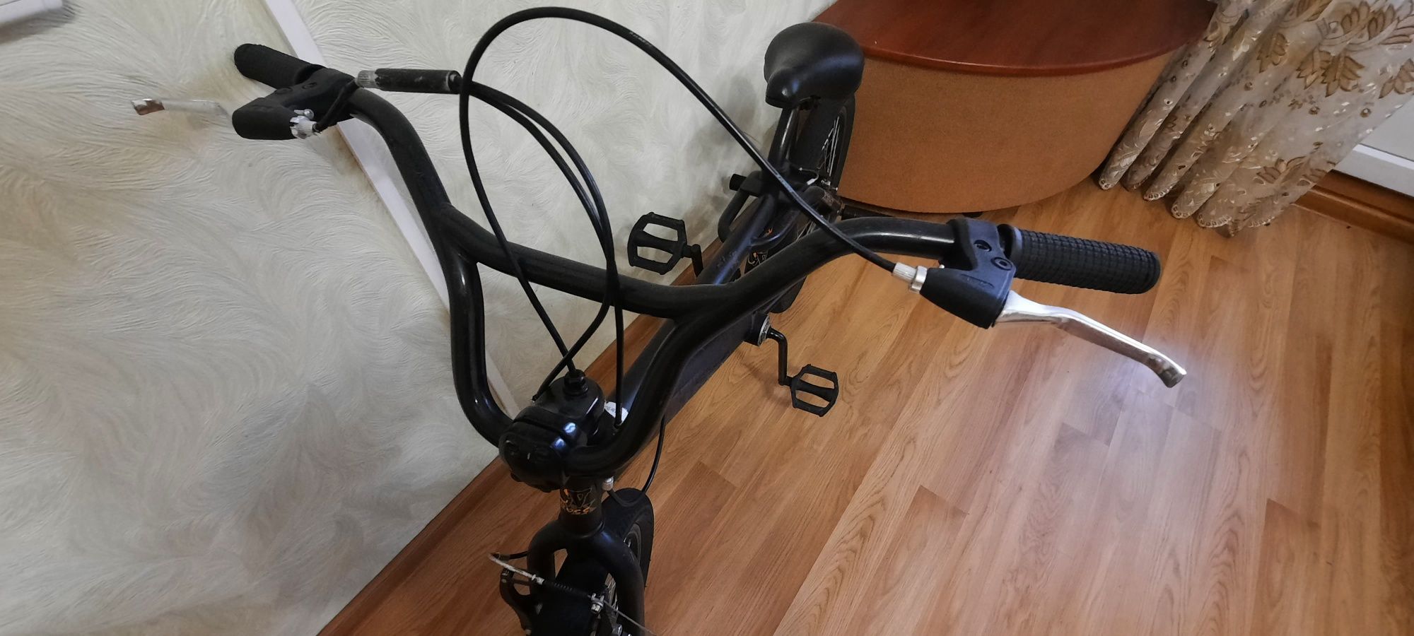 Продам трюковий велосипед BMX