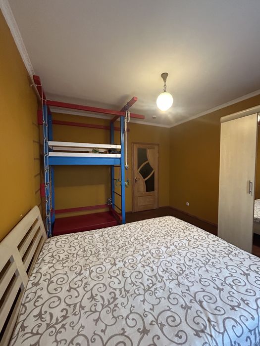 Квартира в центрі міста Буча! Двокімнатна!