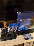 Konsola ps4 pro mega zestaw gry 2pady pudełko