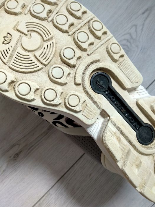 Buty lifestyle Adidas ZX Flux Torsion 38