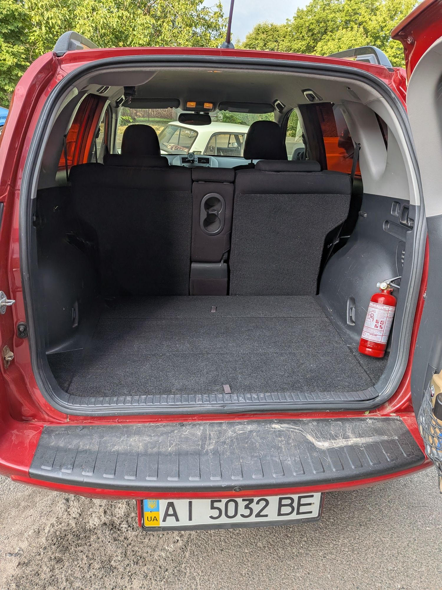 Продам коня RAV4 2009