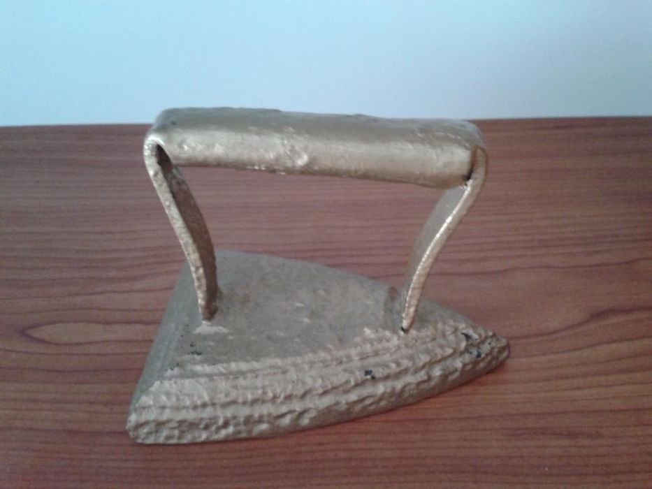 Antiguidades, decoração,ferro antigo