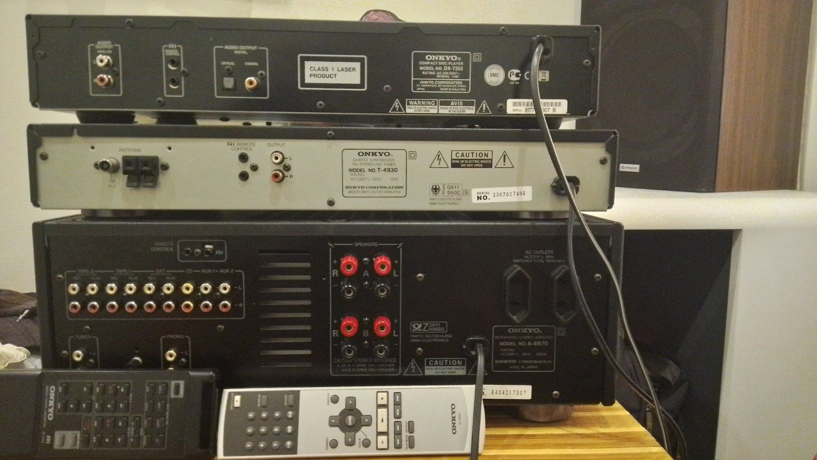 Продам стойку onkyo A8870