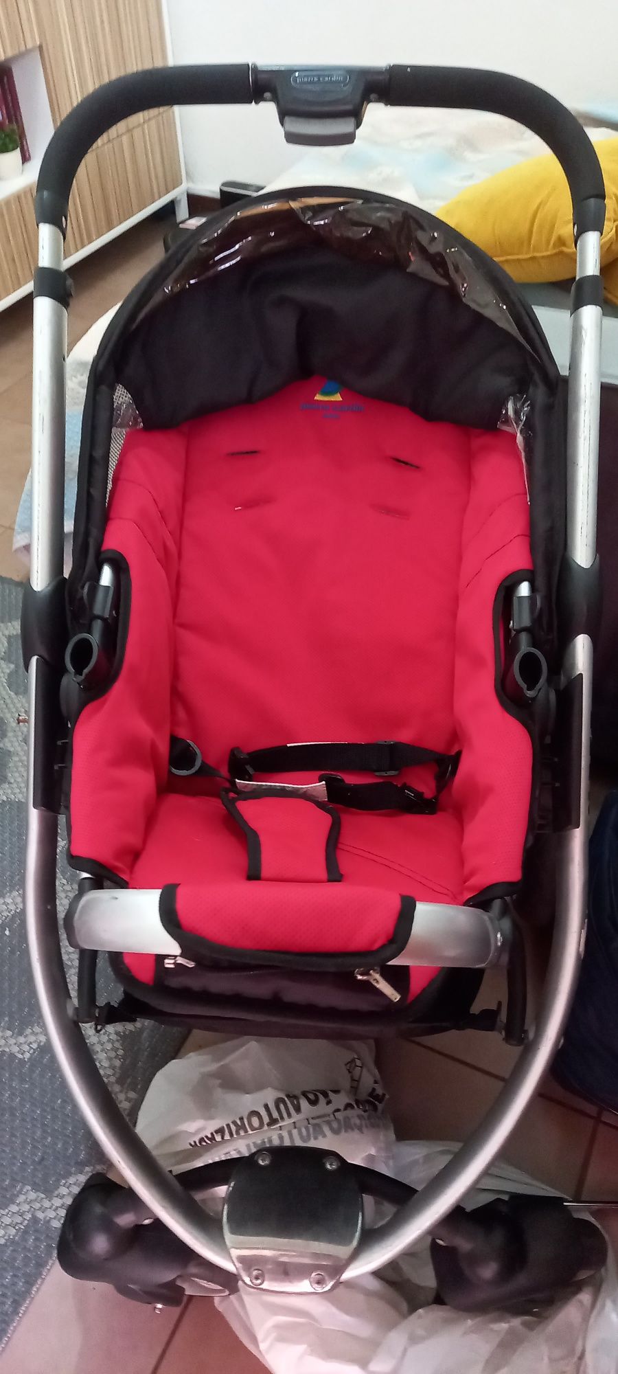 Carro  Pierre cardin