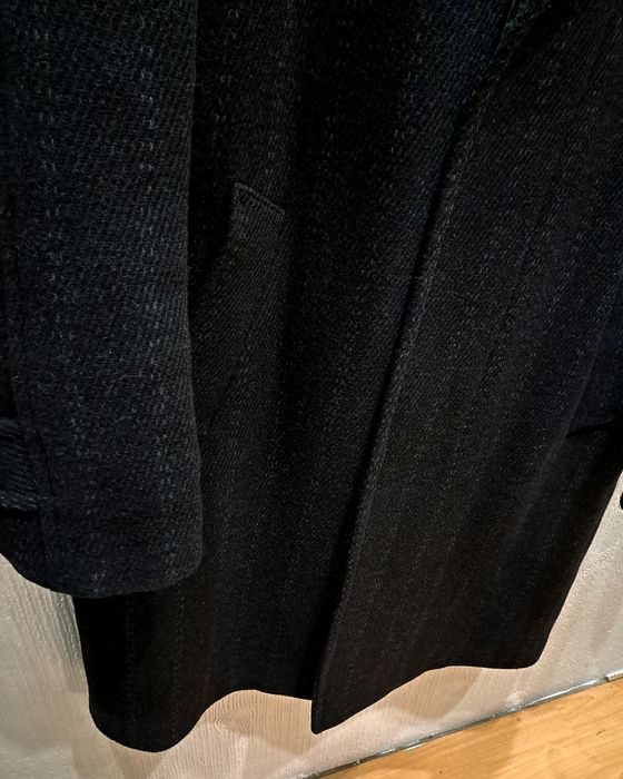 Elegancki zimowy czarny płaszcz z wełny r. 52.