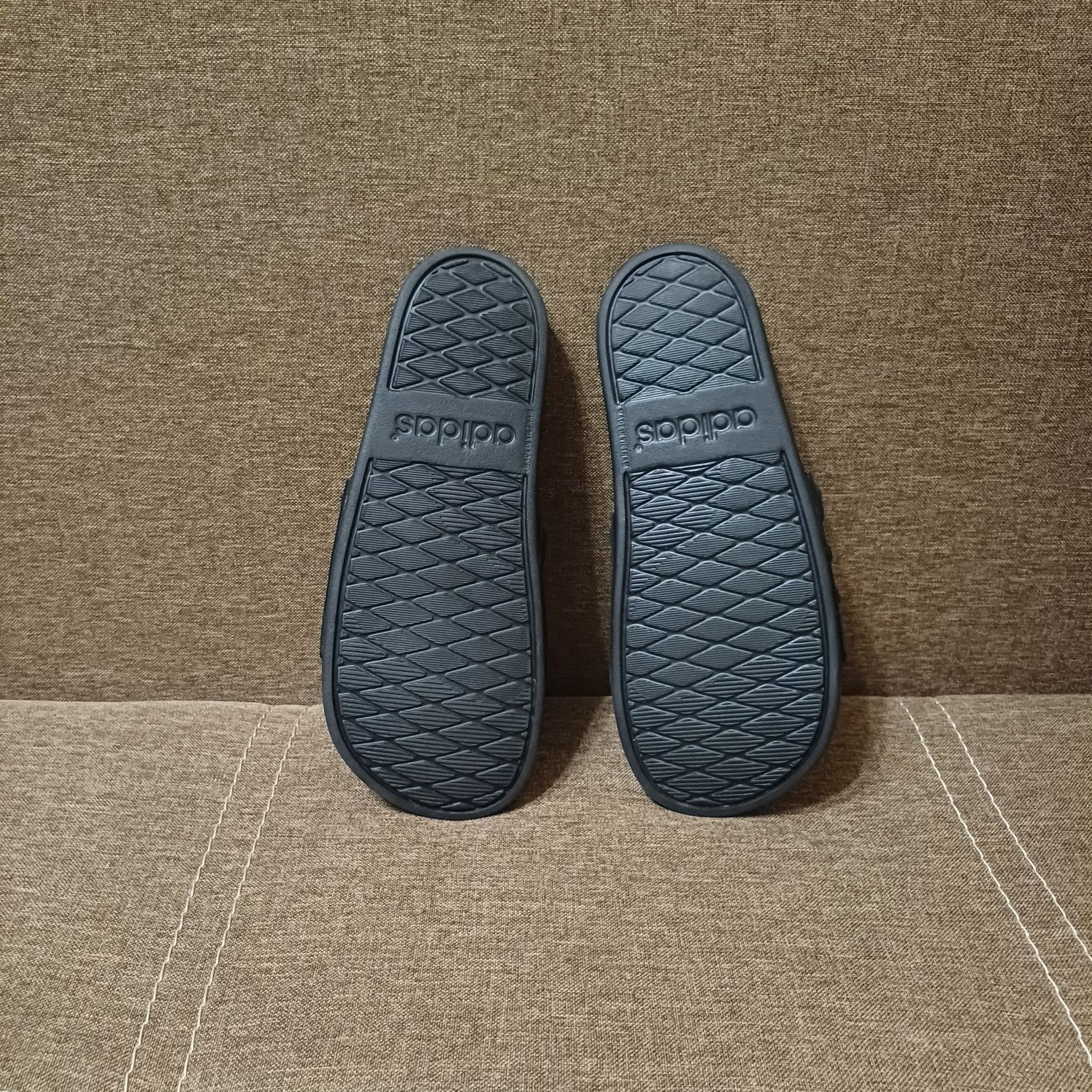 р38/Adidas Cloudfoam Тапочки шлёпанцы unisex