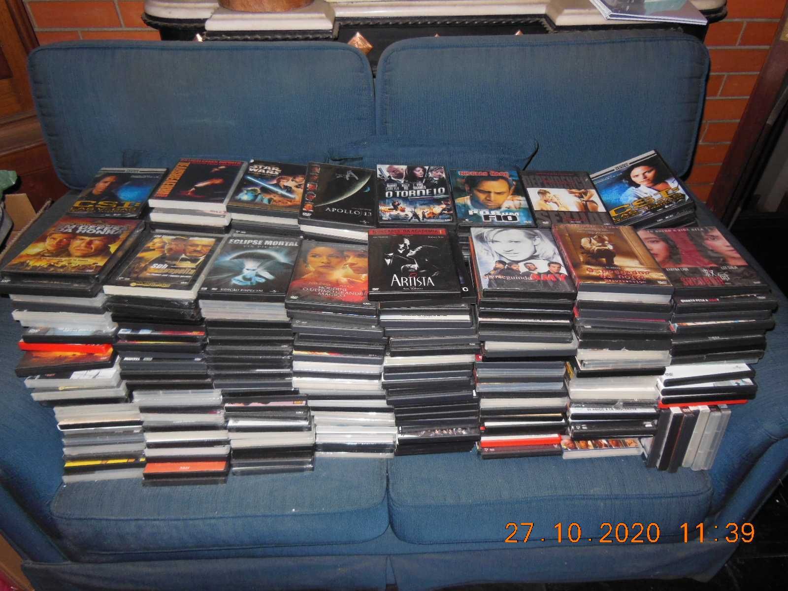 Vendo 500 DVD's de filmes todos os géneros a 50 Cêntimos cada um