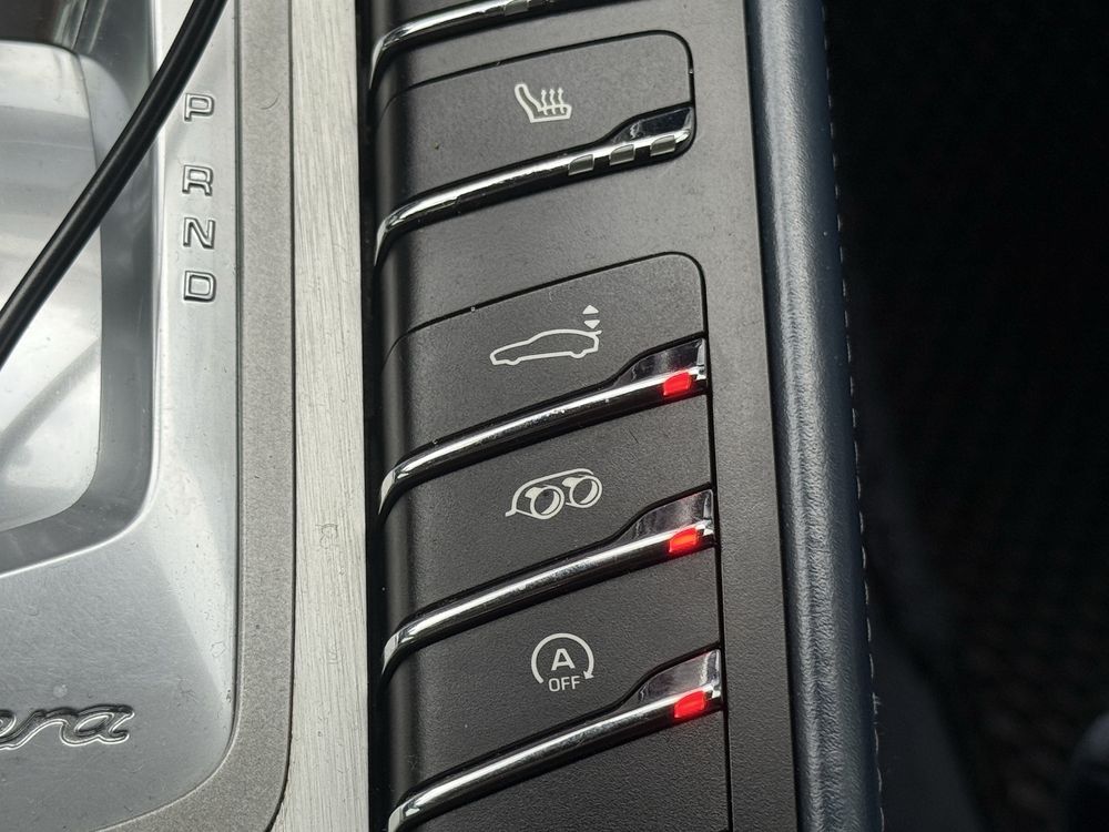 Porsche panamera GTS 4.8 2012