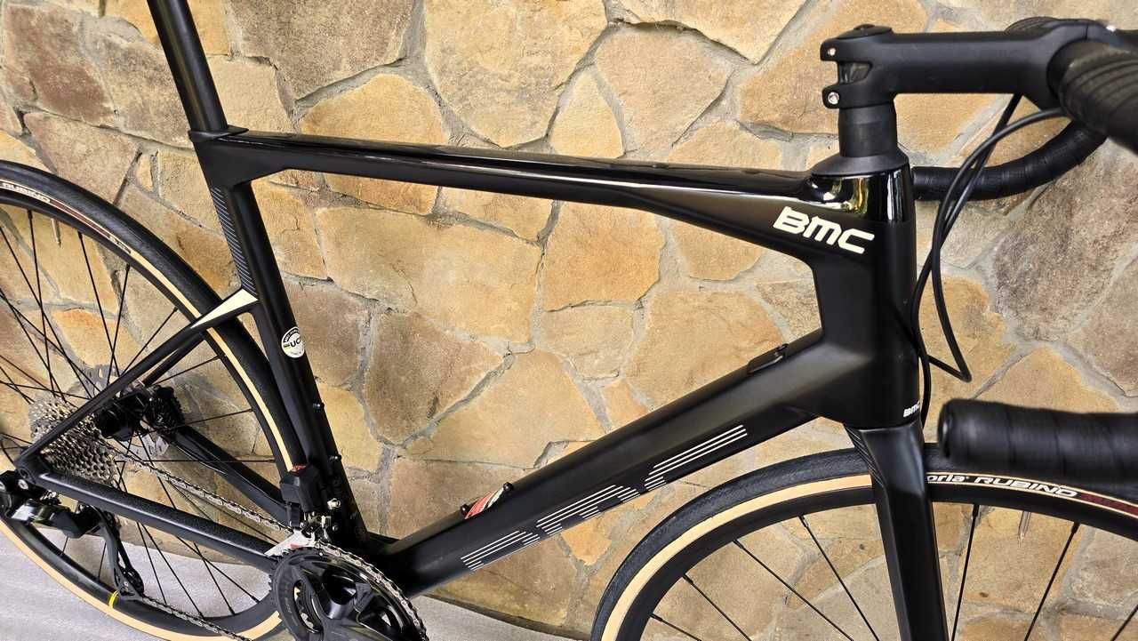 Карбоновий шосейний велосипед BMC Roadmachine 01 FIVE Ultegra Di2