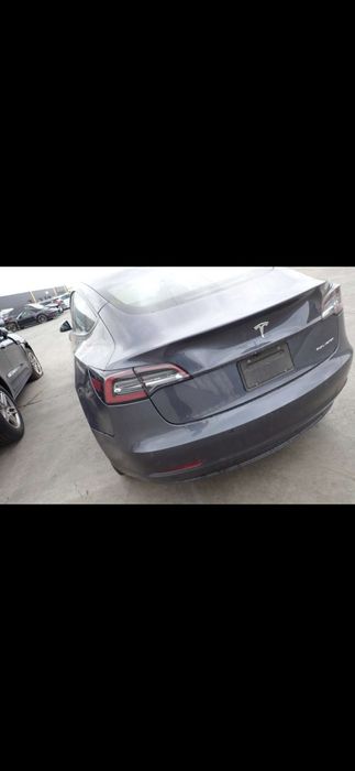 Ляда / кришка багажника Tesla Model 3 PNMG