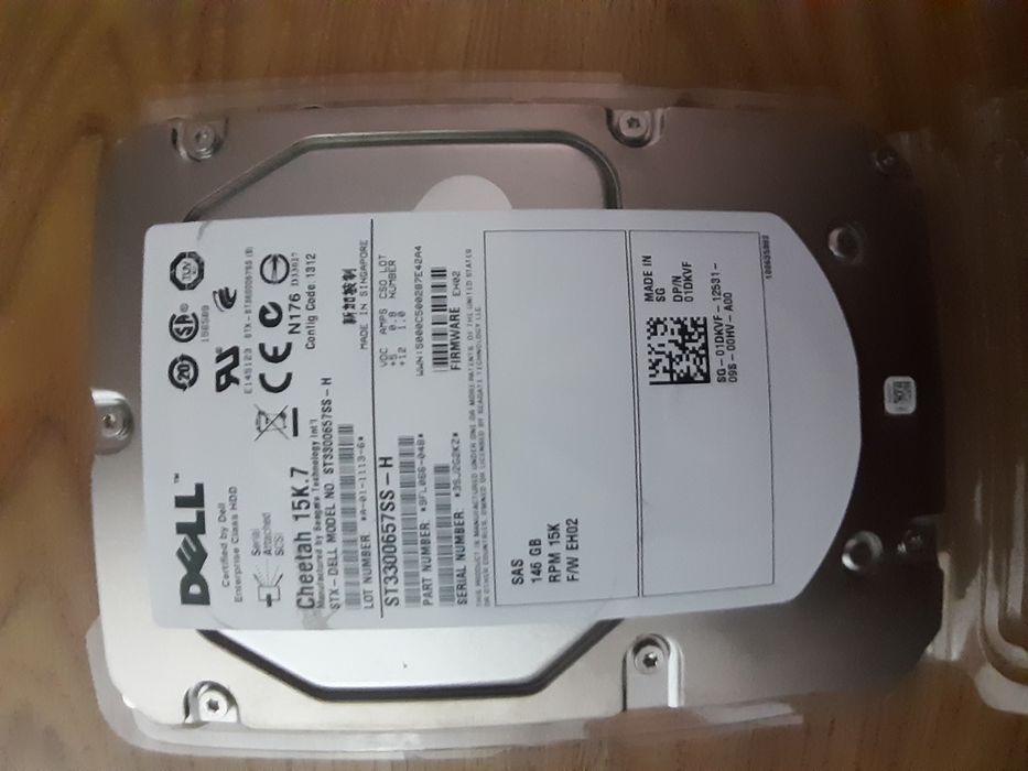 Жорсткий диск SAS 146Gb