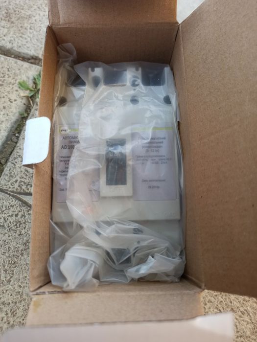 Автоматичний вимикач 32А 50А