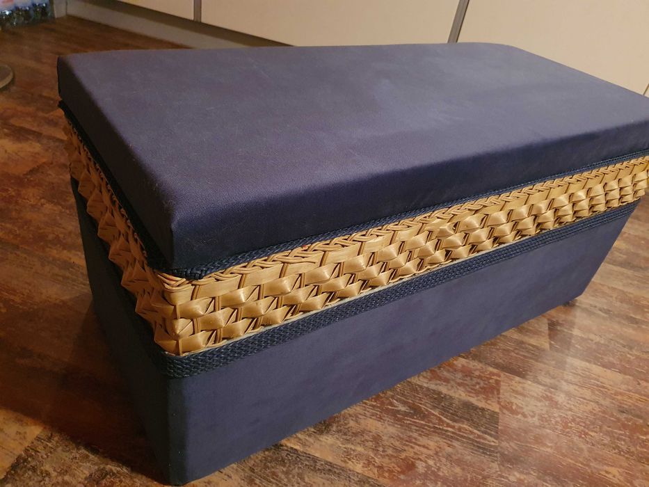 Siedzisko / skrzynia, kufer do przechowywania granatowy