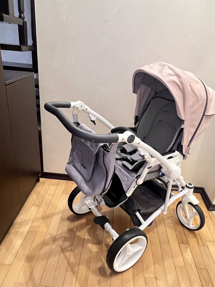 Продам Коляску 2в1