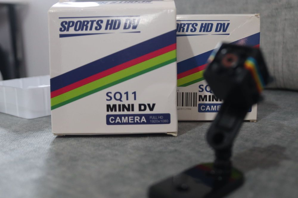 Mini Câmara HD com Entrada para Cartão Micro SD